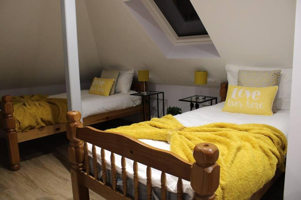 5 Star Apartment London Eksteriør billede