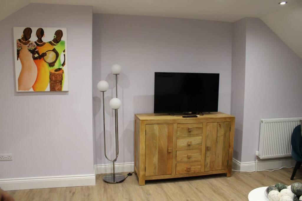 5 Star Apartment London Eksteriør billede